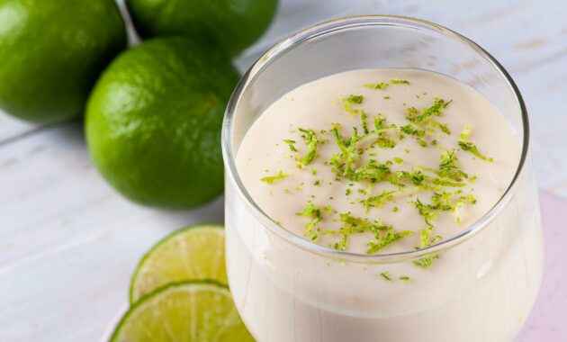 Mousse de limão rápido e simples de fazer