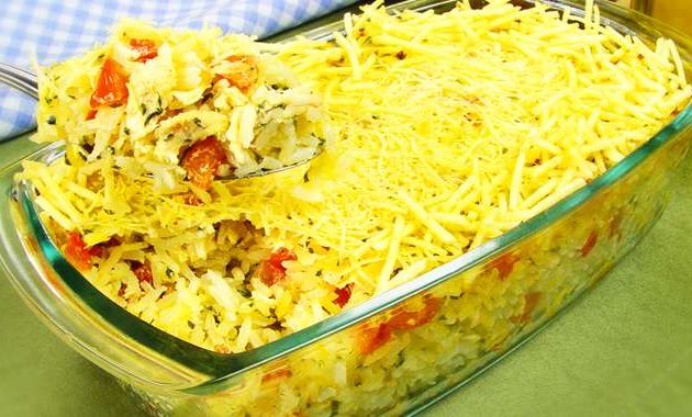 Arroz de forno cremoso com batata palha