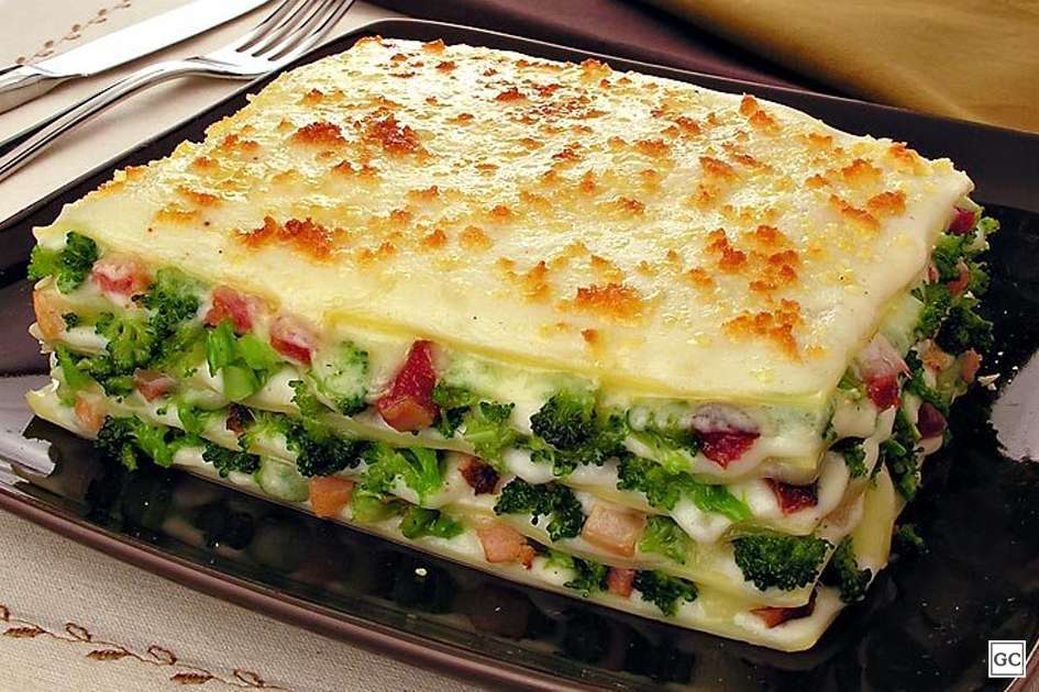 Lasanha de frango ao molho vedri