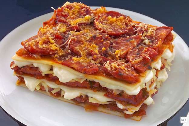 Lasanha de frango com catupiry da Nessa