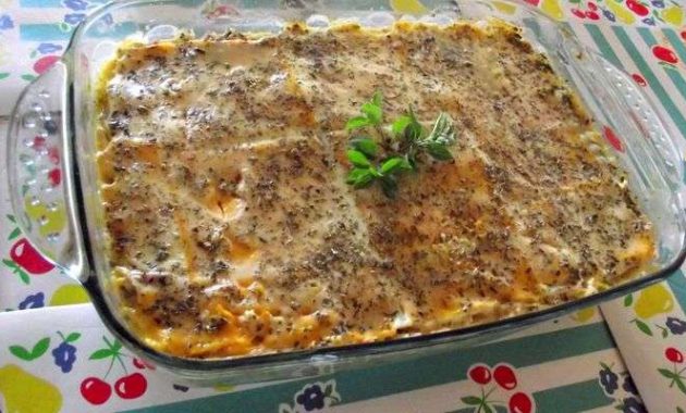 Lasanha de frango e cheddar da Vovó