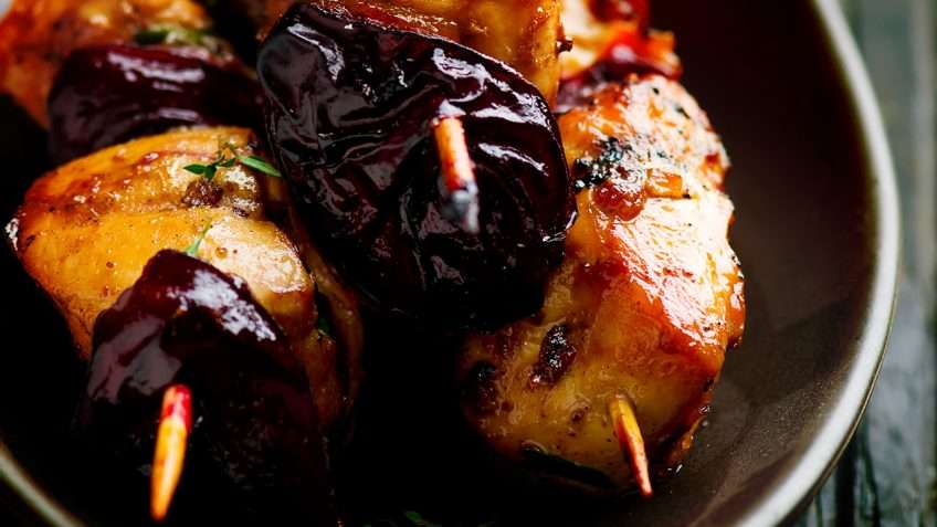 RECEITA DE FRANGO COM AMEIXAS