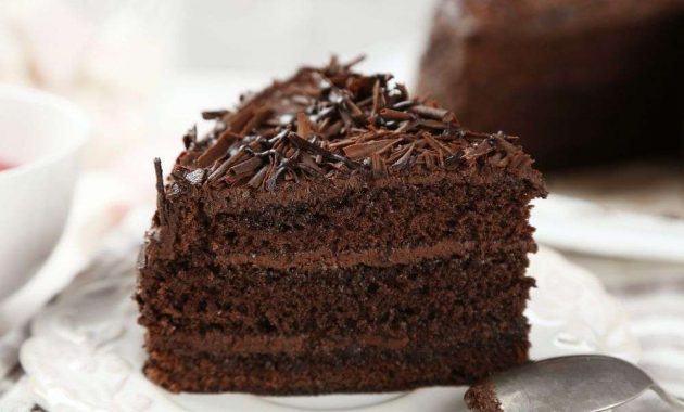 Receita de Bolo de Chocolate com cobertura de brigadeiro