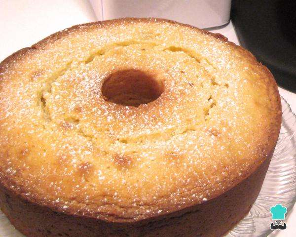 Receita de Bolo de milho cremoso de liquidificador com leite condensado
