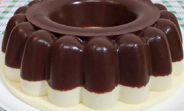 Receita de Pudim de Chocolate com Leite Ninho