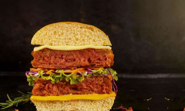 Receita de lanche rápido com hambúrguer vegano gourmet
