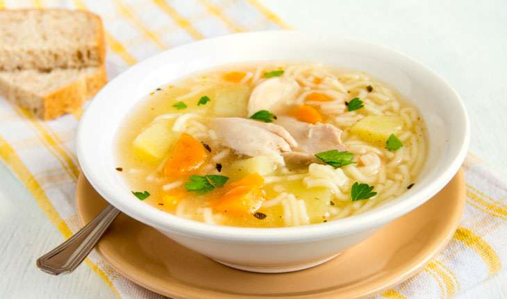 Sopinha de batata com frango