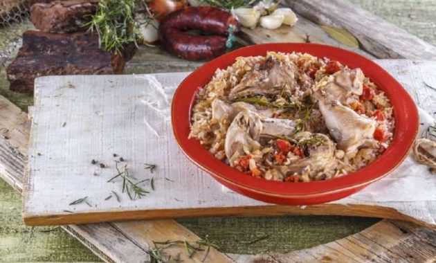 Receita de Arroz de coelho no forno