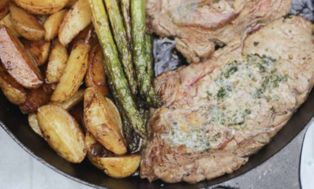 Receita de Bife com Manteiga de Ervas