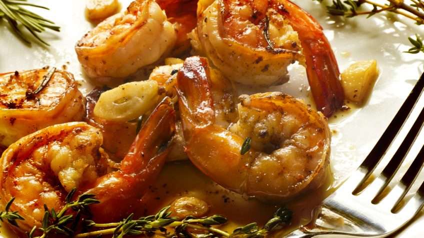 Receita de Camarão frito no azeite e alho