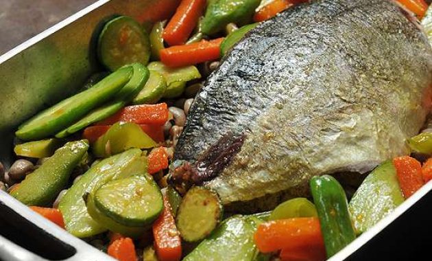Receita de Carapau com farofa amarelinha