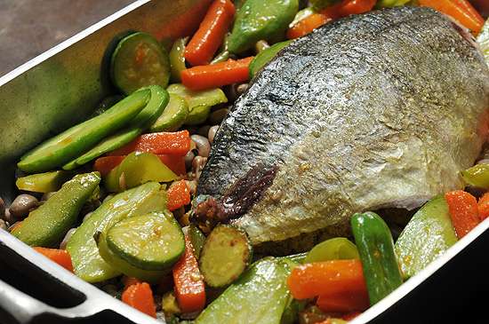 Receita de Carapau com farofa amarelinha