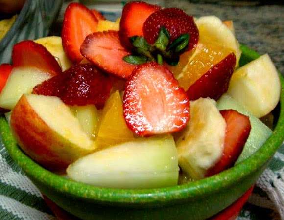 Receita de Salada de frutas light para Dieta Saudável