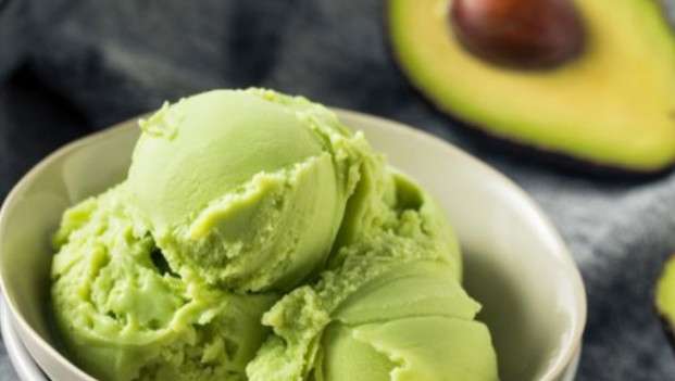 Receita de Sorvete de abacate Delicioso 