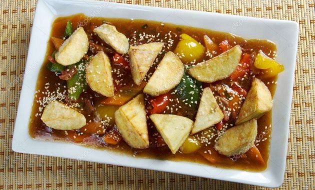 Carneiro Guisado com Legumes