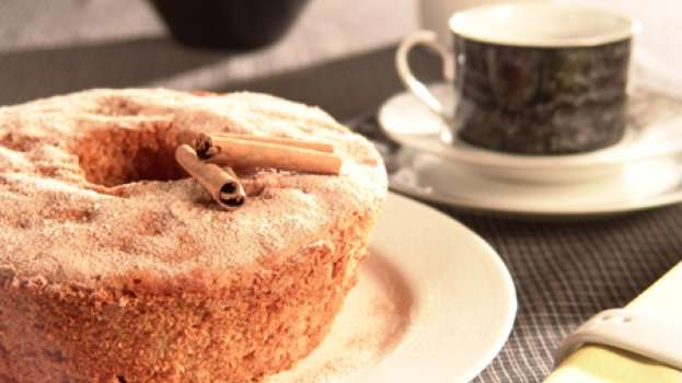Receita de Bolo de Aveia, Maçã e Canela