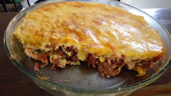 Receita de Escondidinho de carne seca com mandioca