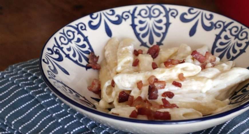 Receita de Macarrão com requeijão e bacon