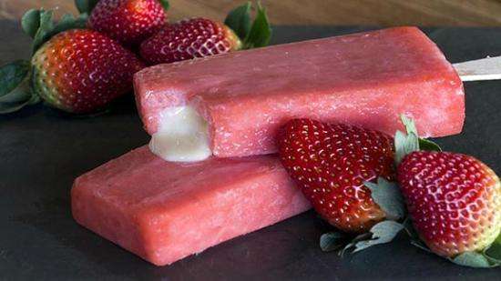 Receita de Paleta Mexicana com Morango e Leite