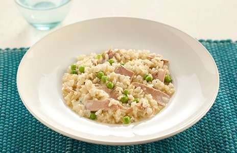 Receita de Risoto de Arroz Integral, Ervilha e Filé de Atum