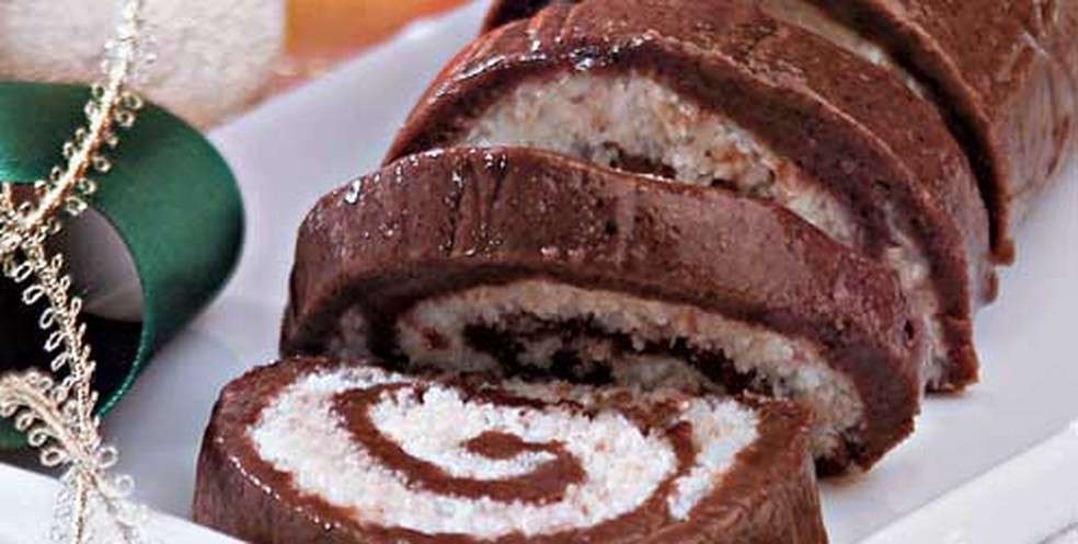 Receita de Rocambole de Chocolate de Natal 