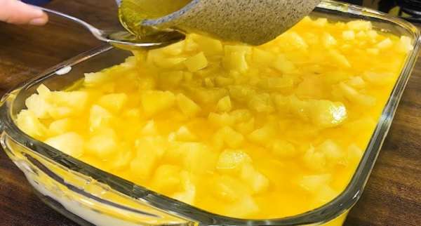 Receita de Sobremesa de Abacaxi com Leite Condensado
