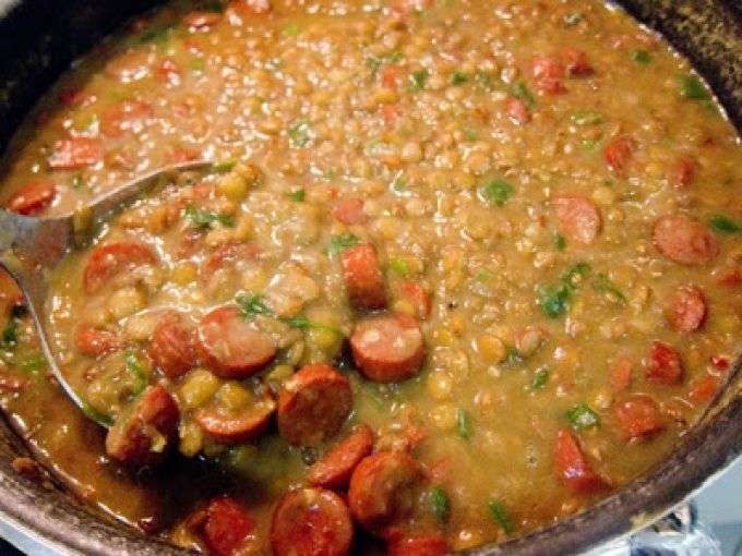 Receita de Sopa de lentilha com carne moída para Ano Novo