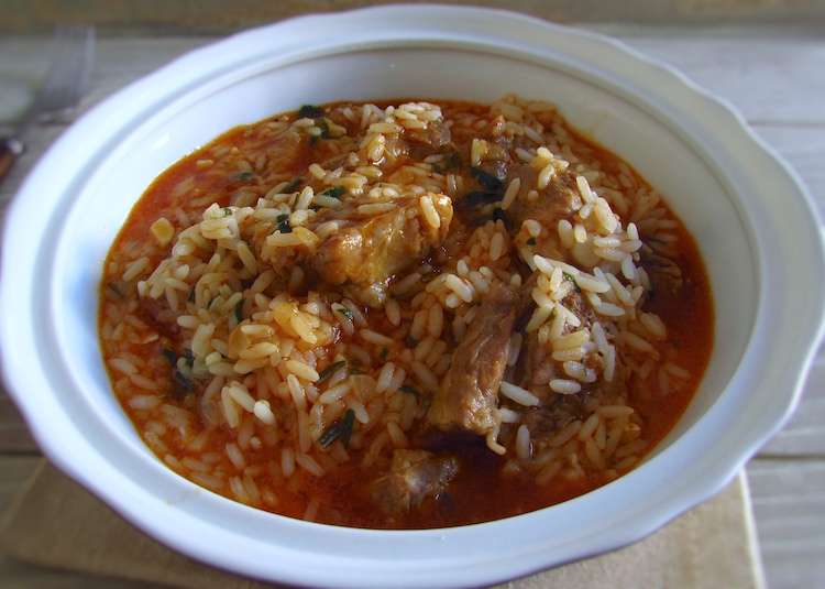 Receita de Almoço de Entrecosto guisado com arroz