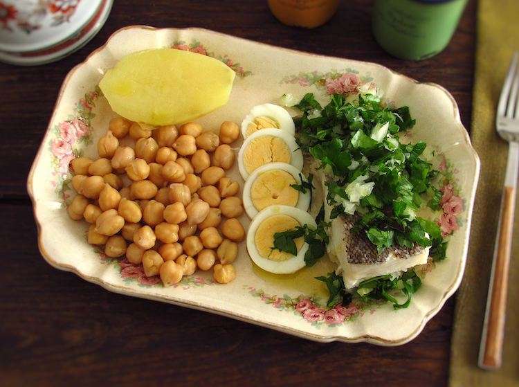 Receita de Bacalhau cozido com batata e couve para Almoço Rápido