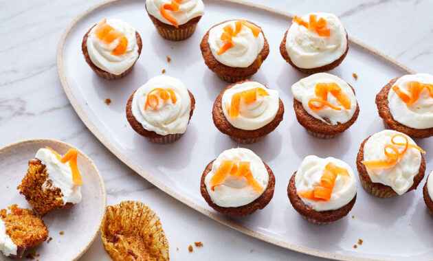 Receita de Cupcake de cenoura caseiro e delicioso