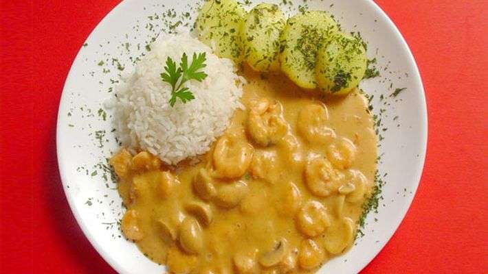 Receita de Estrogonofe de camarão