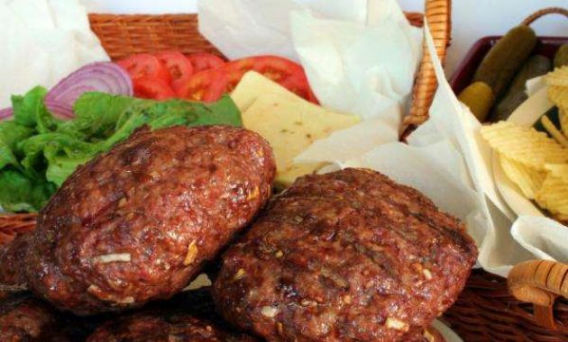 Receita de Hambúrguer de Carne Moída caseiro simples