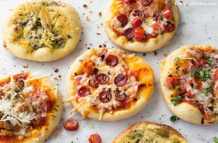Receita de Minipizza de sardinha com tomate