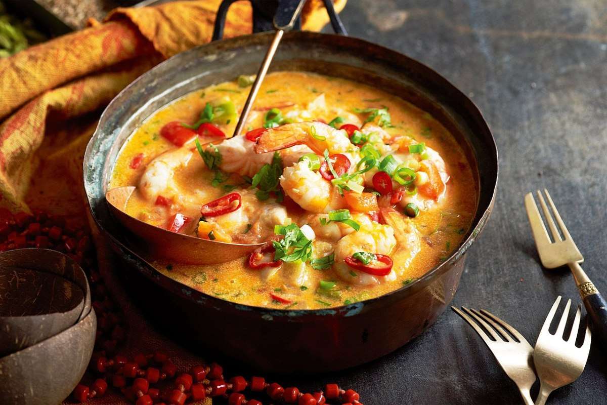 Receita de Moqueca de peixe e camarão especial