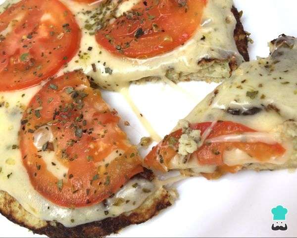 Receita de Pizza de frigideira low carb