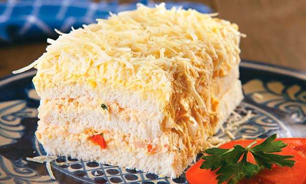 Receita de Torta gelada de pão de forma
