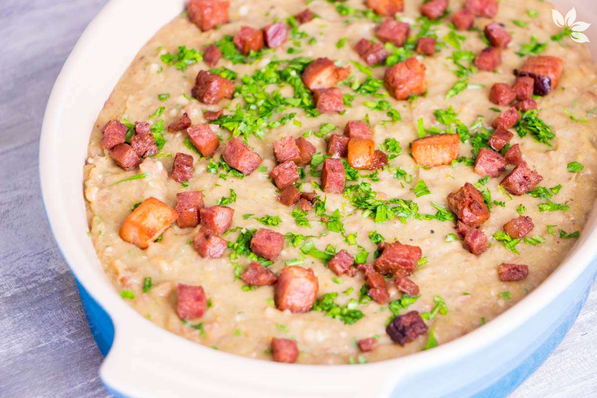 Receita de Tutu de feijão com bacon