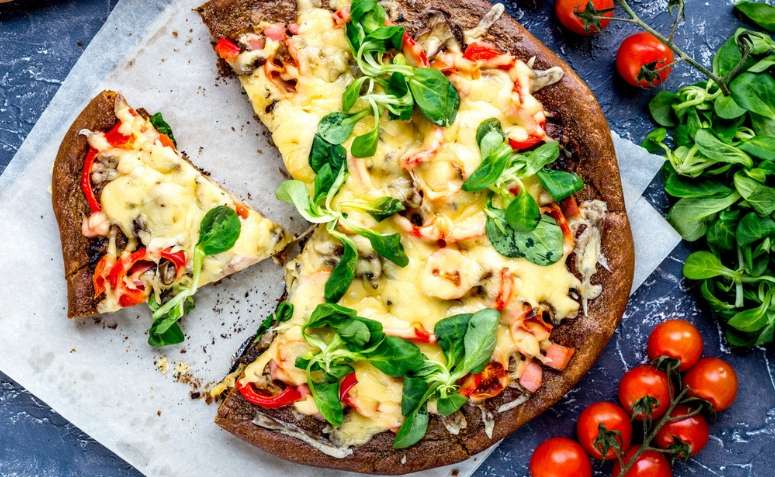  Receita de pizza tradicional Low Carb