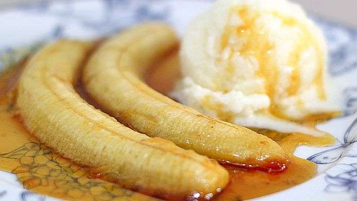 Receita de Banana caramelada com laranja