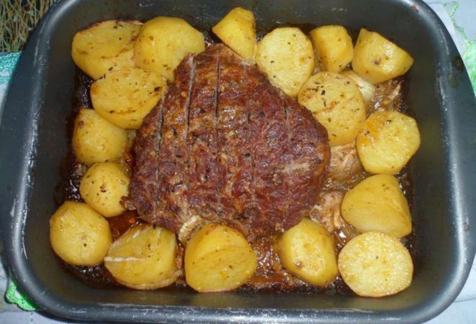 Receita de Cupim assado com batatas