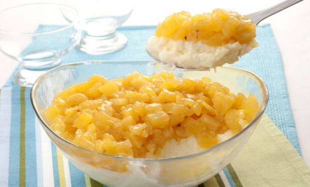 Receita de Doce cremoso de coco com abacaxi