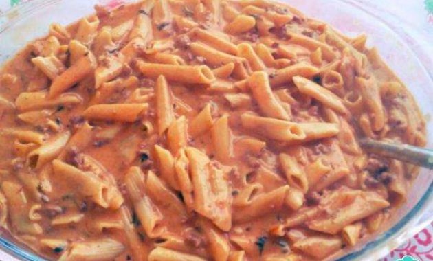 Receita de Macarrão cremoso de panela de pressão