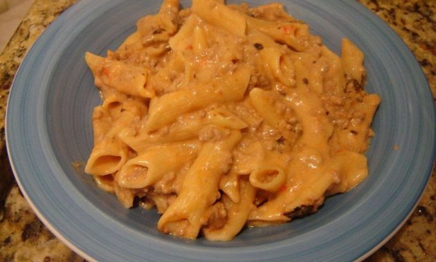 Receita de Macarrão penne na panela de pressão