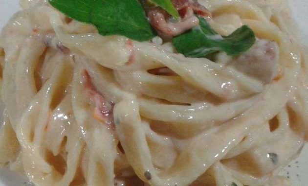 Receita de Macarrão à carbonara italiano