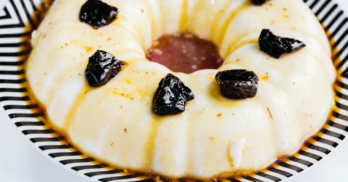 Receita de Manjar branco com calda