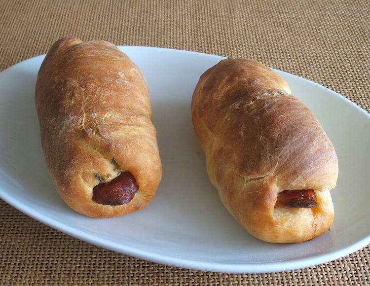 Receita de Pão com chouriço Português