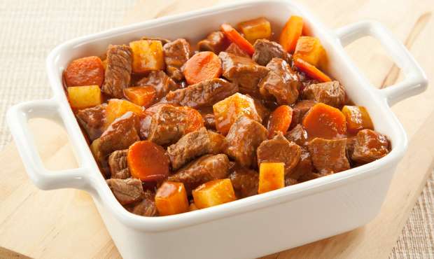 Receita de Picadinho de Carne com Batatas e Cenoura