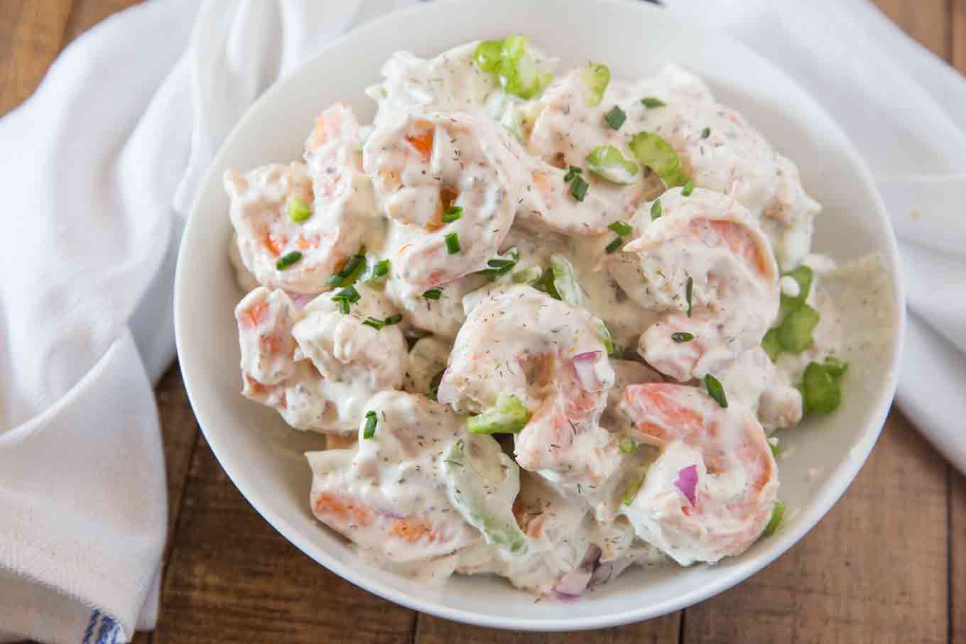 Receita de Salada de batatas com maionese festiva