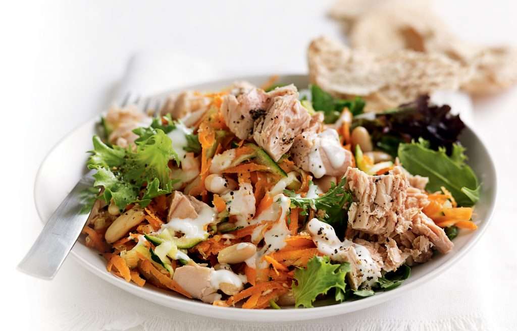 Receita de Salada de maionese com salsinha e cenoura