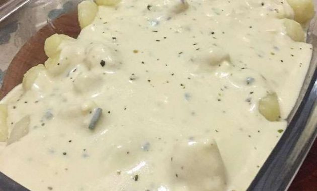 Receita de Como fazer molho de queijo e cebola